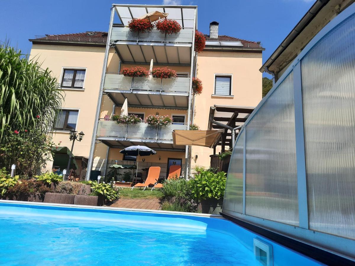 Ferienhaus Und Ferienwohnung Buettner Rathmannsdorf Екстериор снимка